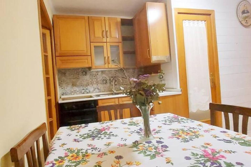 Holiday House Nel Cuore Di Bari Exterior photo